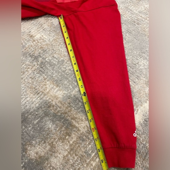 ADIDAS Wisconsin Badgers Red Long Sleeve Tshirt Bucky Size Large - Picture 8 of 9